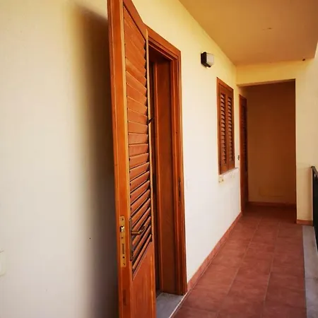 Casa Vacanza Simona Macari